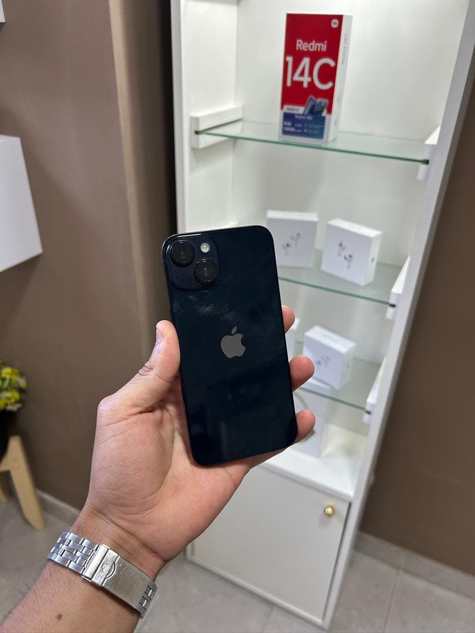 iPhone 14 Medianoche