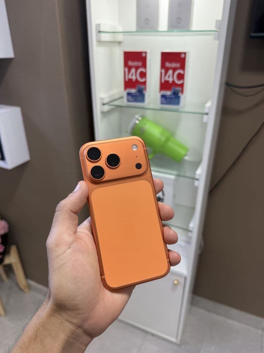 iPhone 17 Pro Desierto